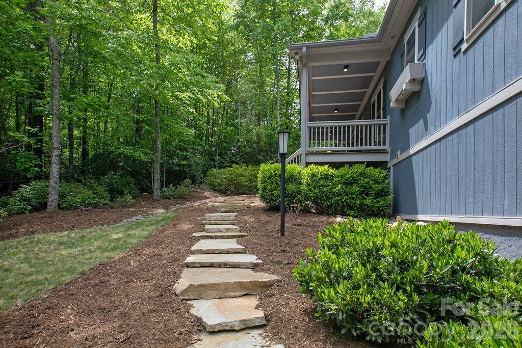 131 Bear Trace Road Brevard NC 28712
