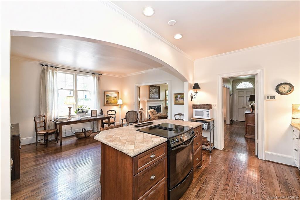 142 Perrin Place Charlotte NC 28207