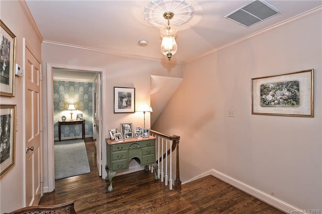 142 Perrin Place Charlotte NC 28207