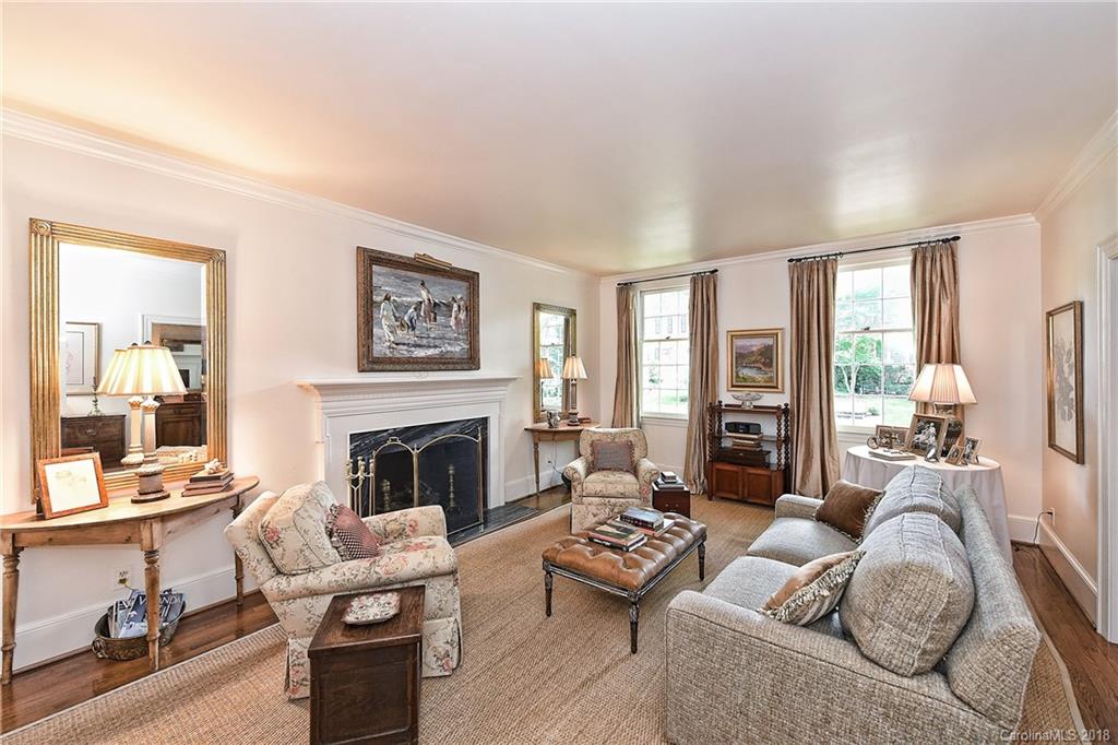 142 Perrin Place Charlotte NC 28207