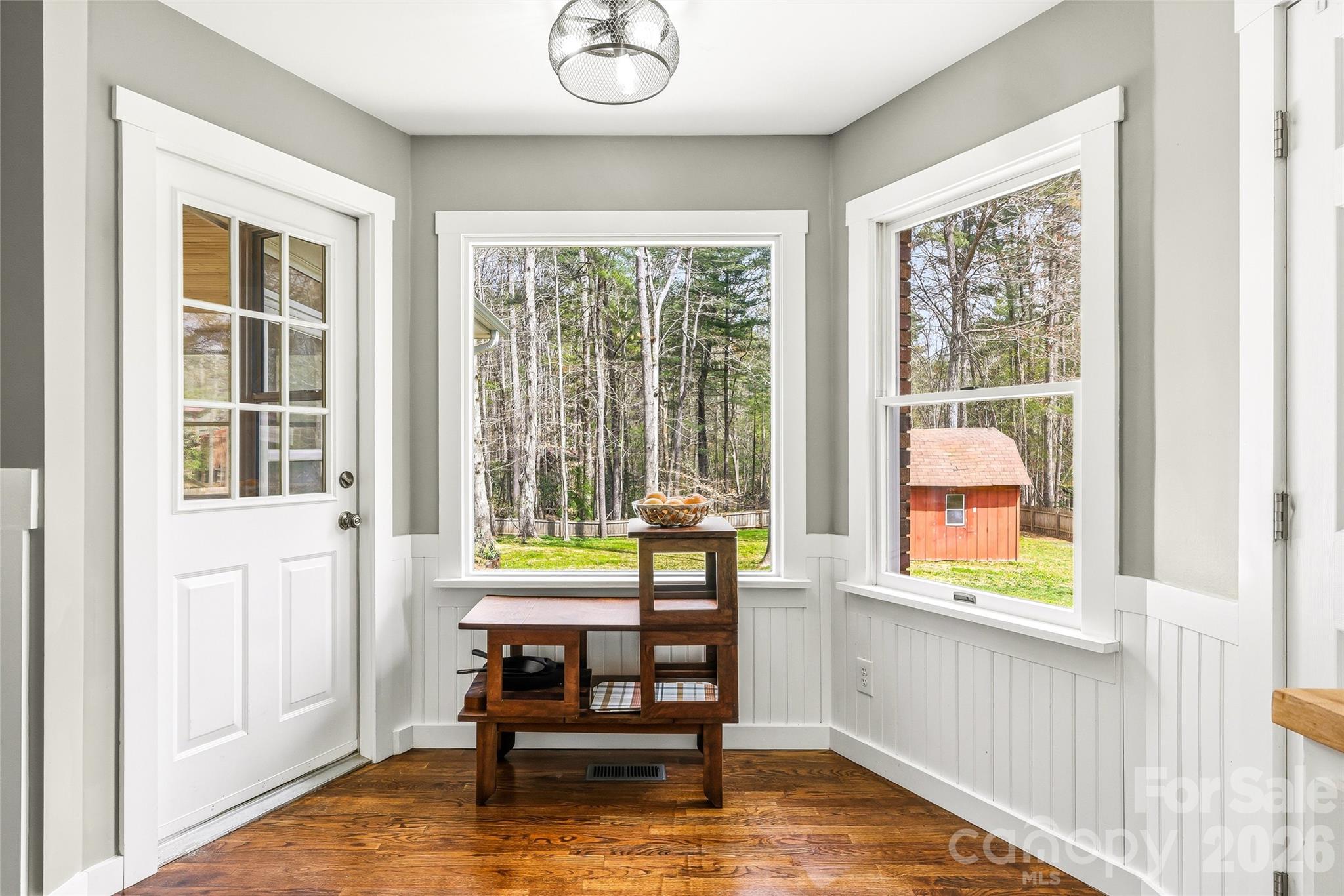 32 W Ashley Place Etowah NC 28729