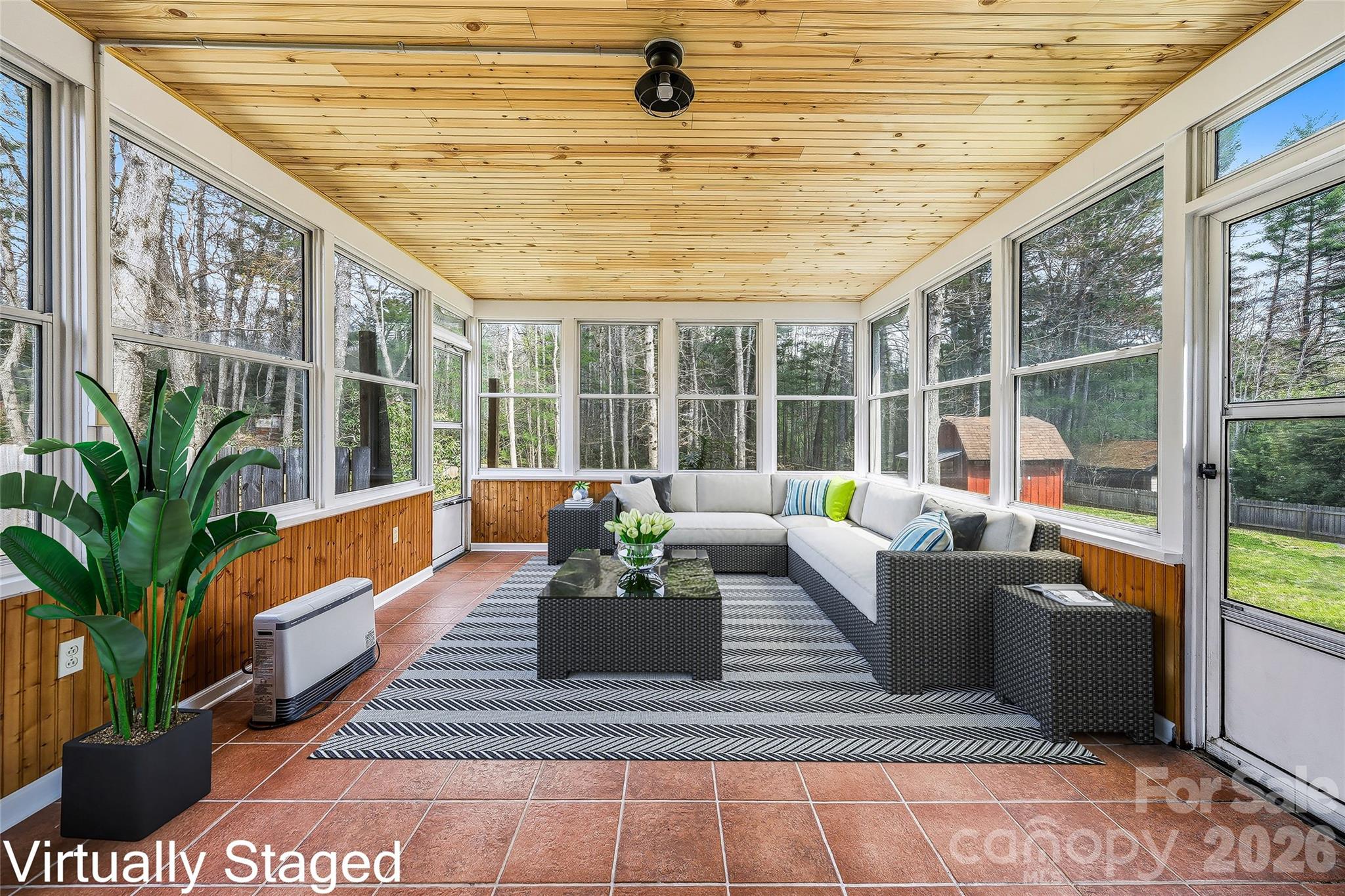 32 W Ashley Place Etowah NC 28729