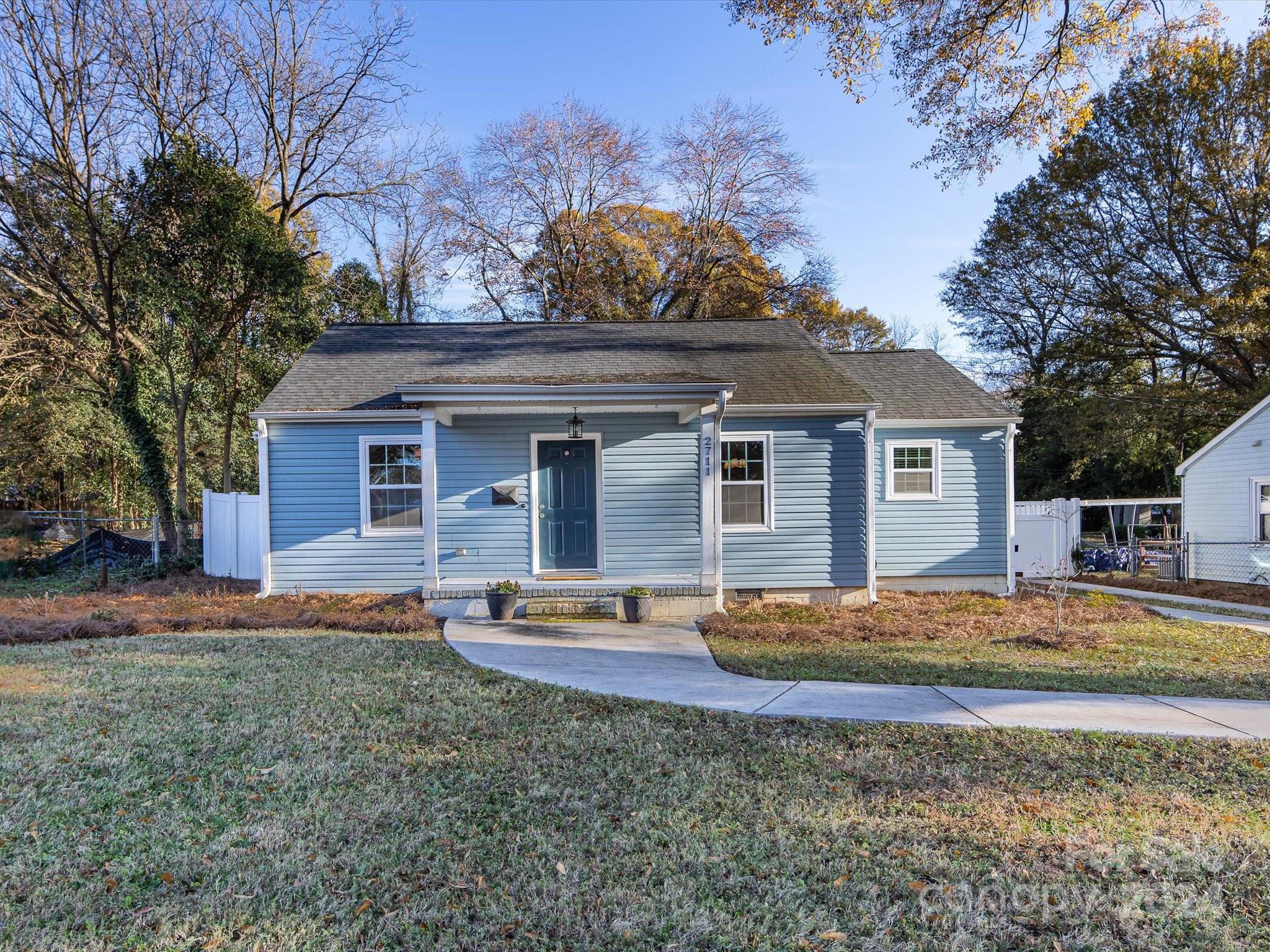 2711 Cowles Road Charlotte NC 28208