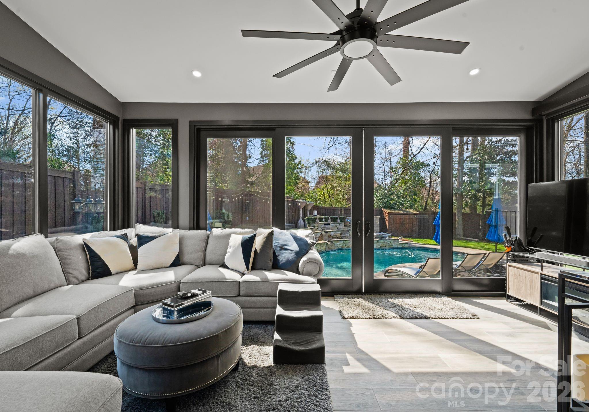 141 Sardis Lane Charlotte NC 28270