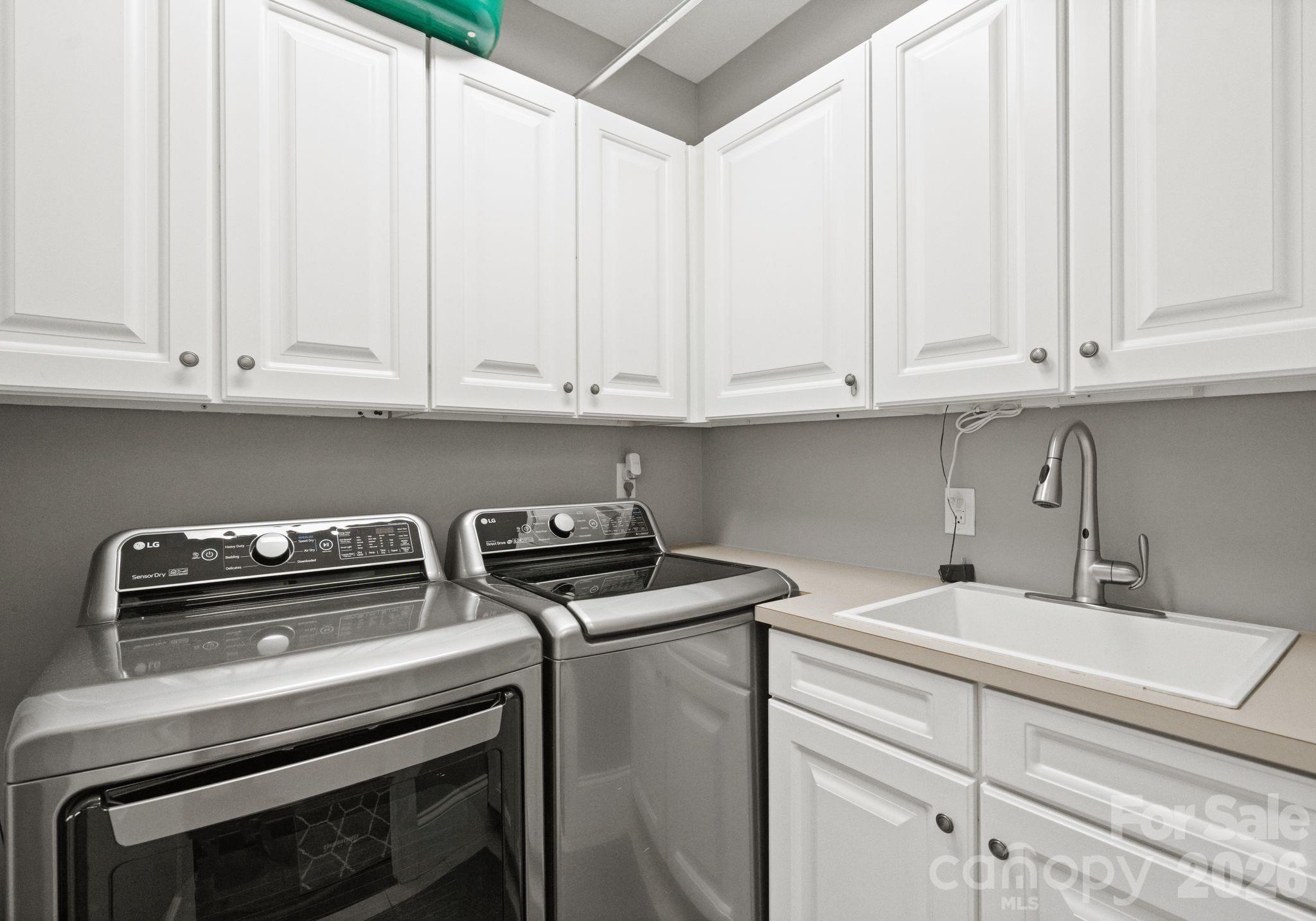 141 Sardis Lane Charlotte NC 28270