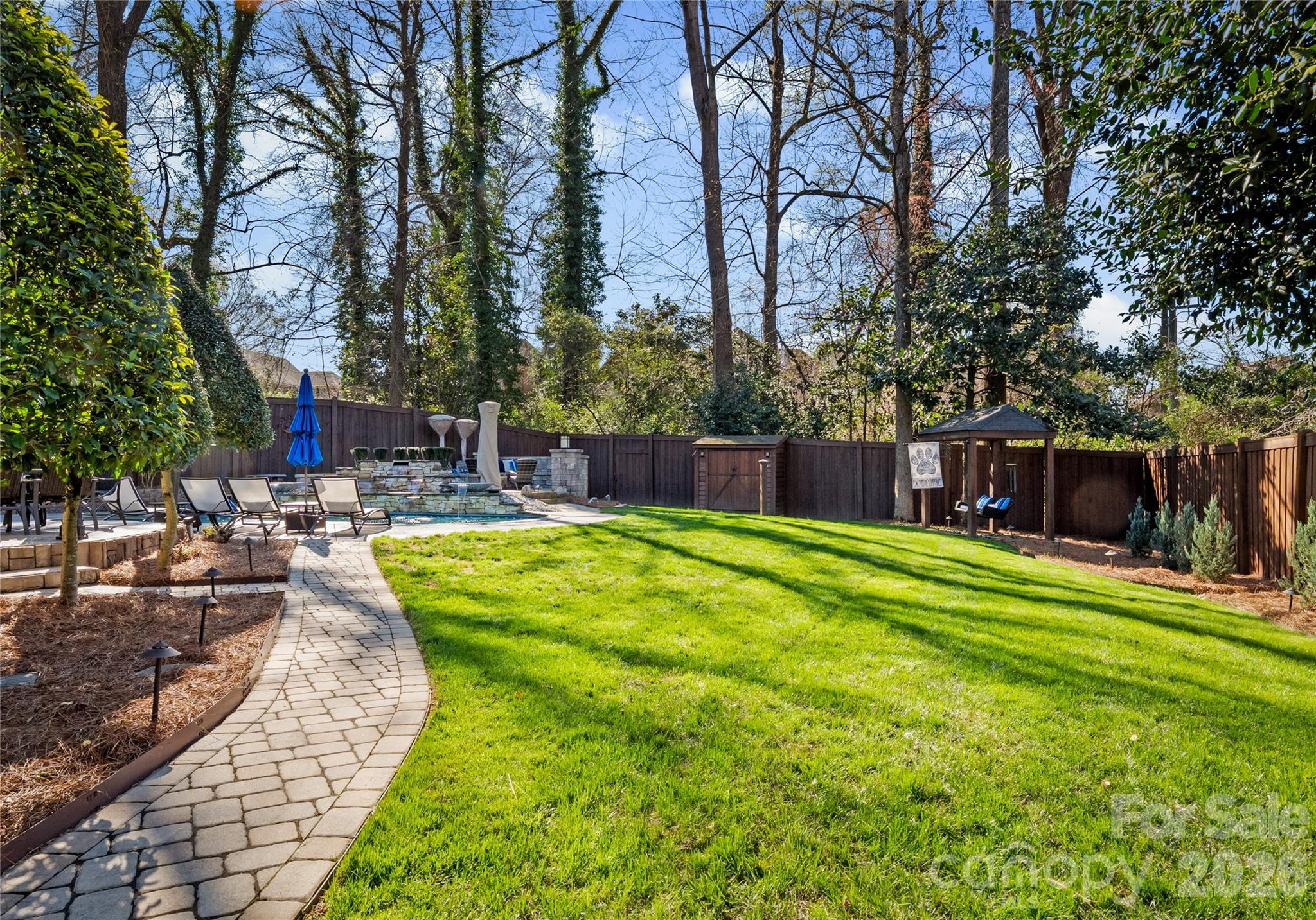 141 Sardis Lane Charlotte NC 28270