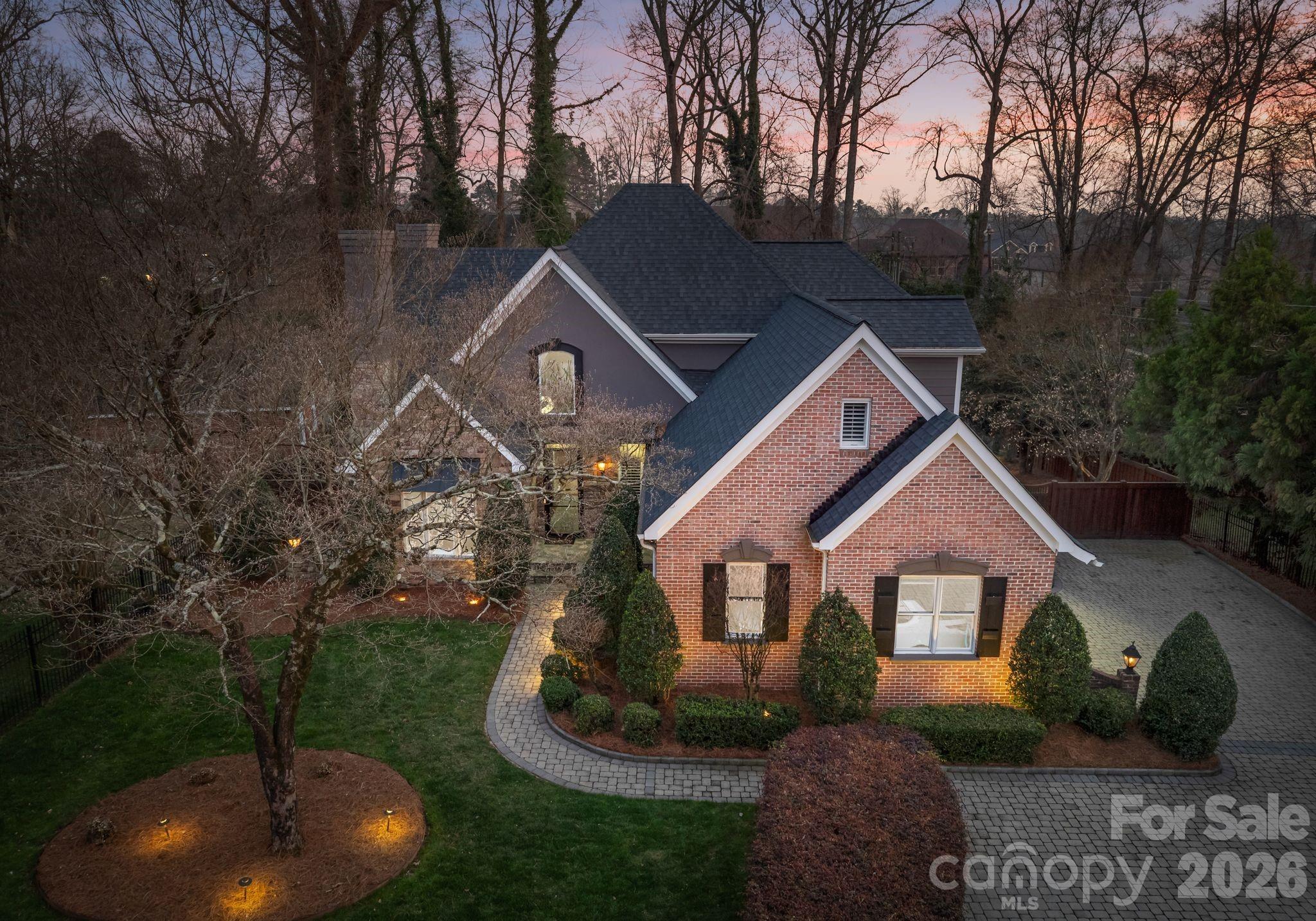 141 Sardis Lane Charlotte NC 28270