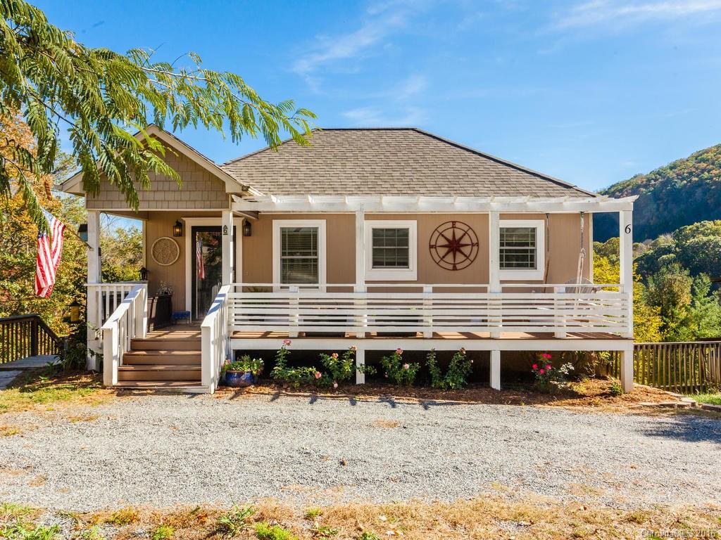 6 Gabrielle Lane Asheville NC 28805