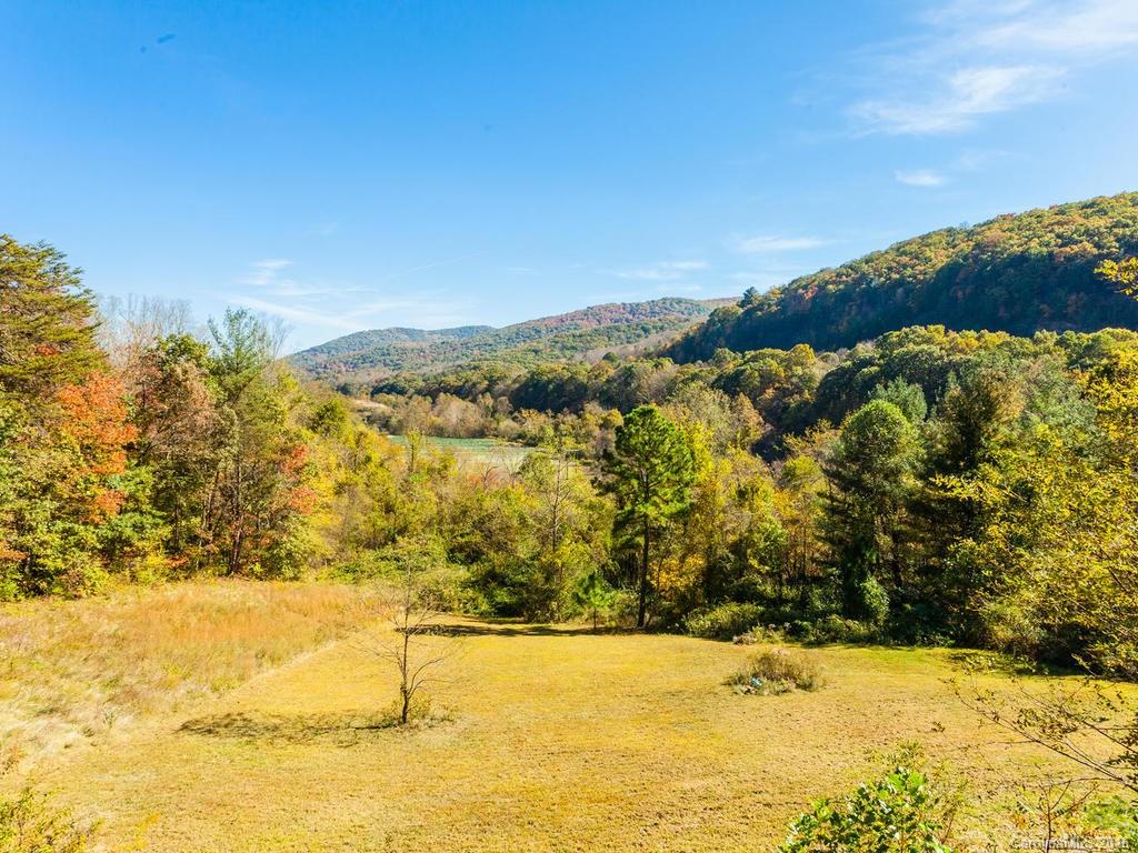 6 Gabrielle Lane Asheville NC 28805