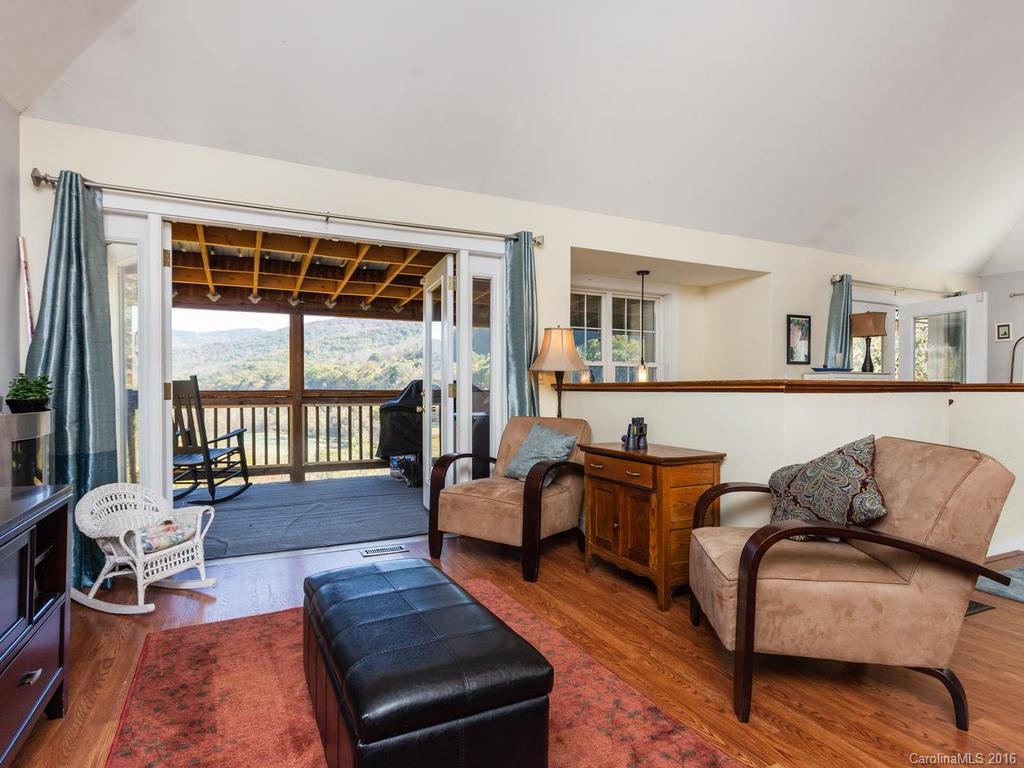 6 Gabrielle Lane Asheville NC 28805