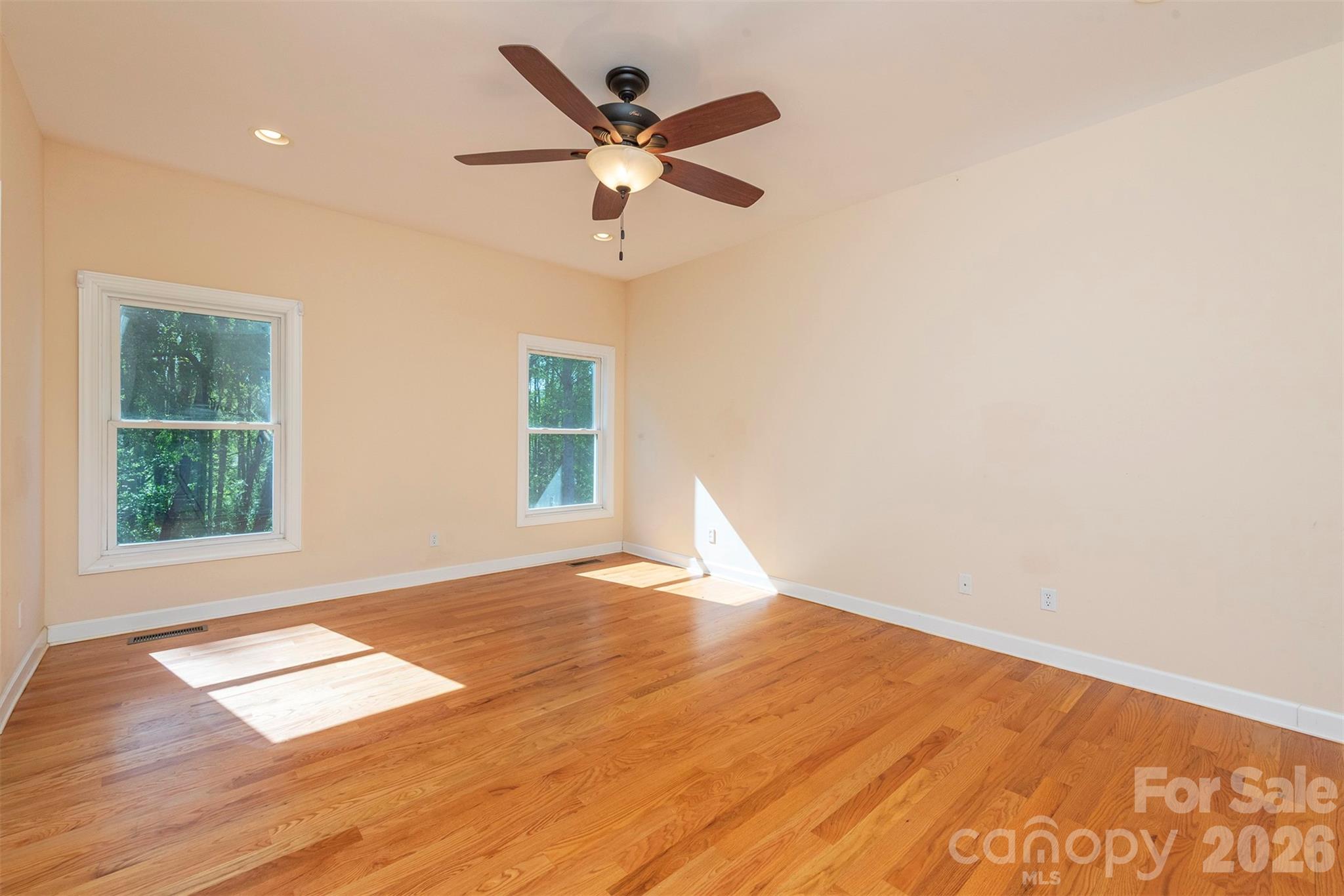 75 Noble Road Fairview NC 28730