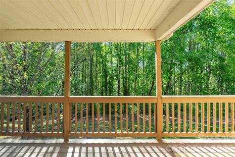 75 Noble Road Fairview NC 28730