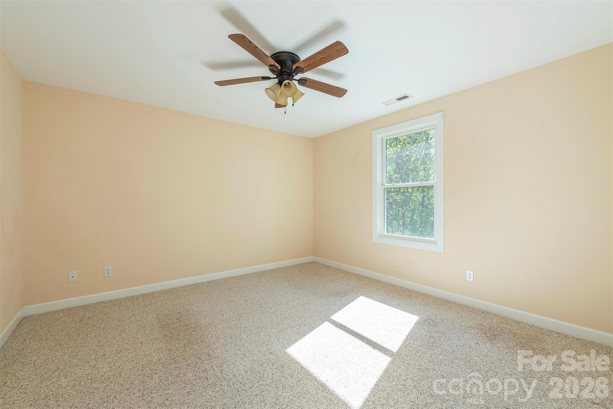 75 Noble Road Fairview NC 28730