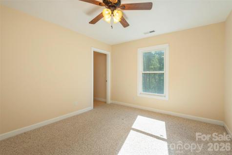 75 Noble Road Fairview NC 28730