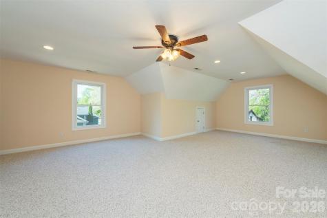 75 Noble Road Fairview NC 28730