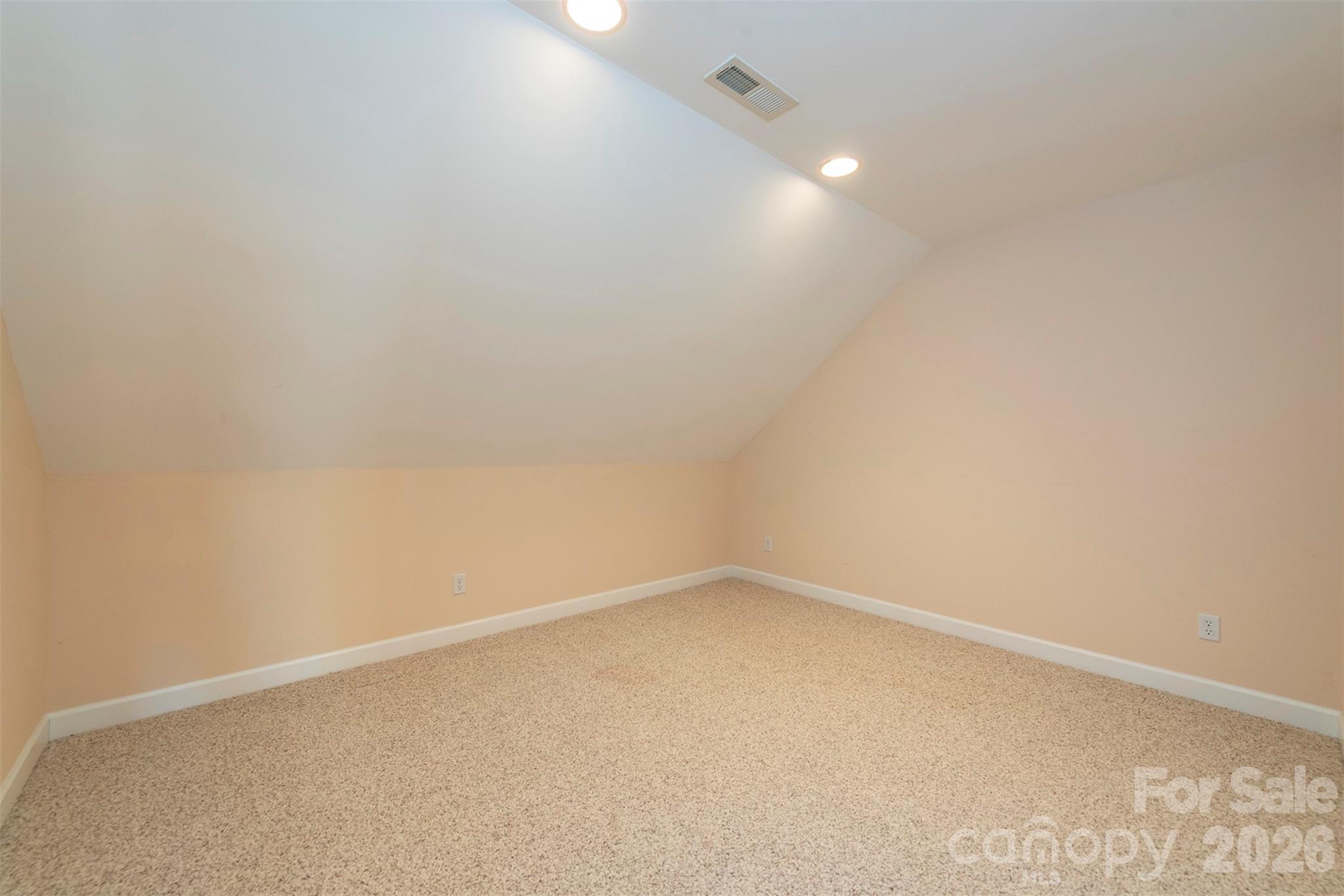 75 Noble Road Fairview NC 28730