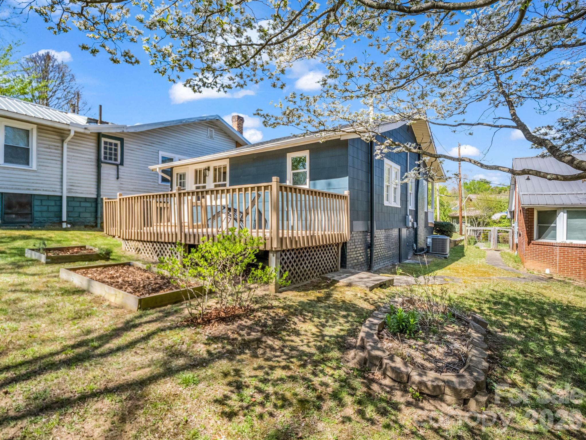 40 Hudson Street Asheville NC 28806