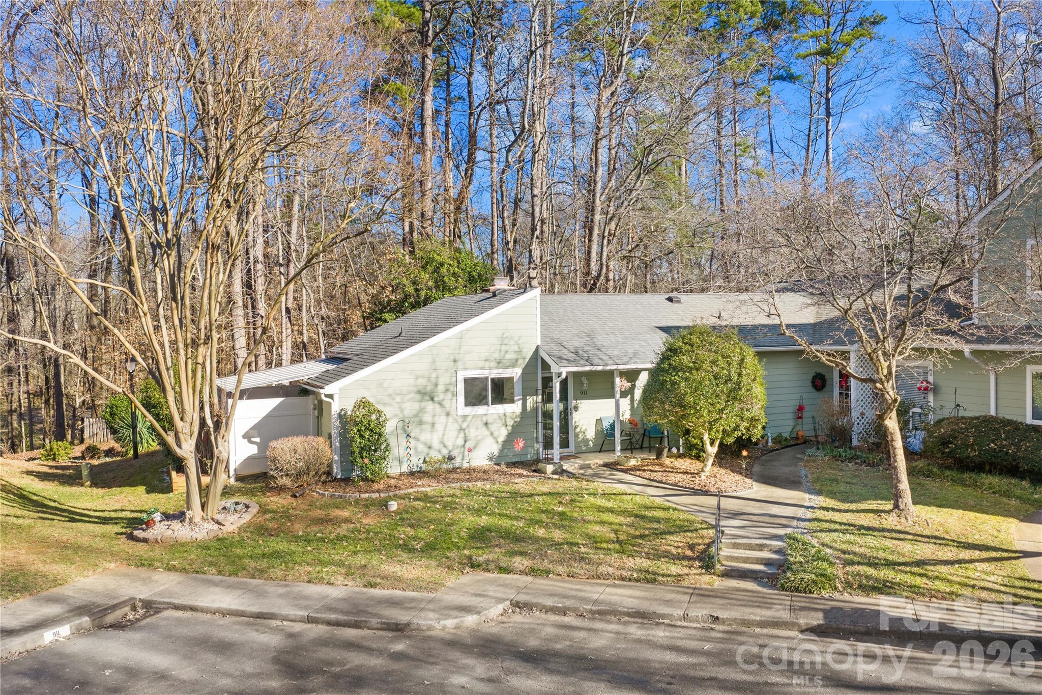 911 Sardis Cove Drive Charlotte NC 28270