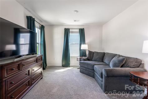 615 Fox Cove Road Hendersonville NC 28792