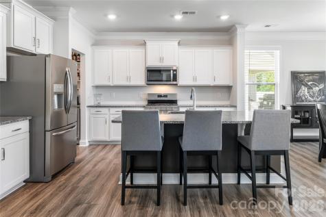 615 Fox Cove Road Hendersonville NC 28792