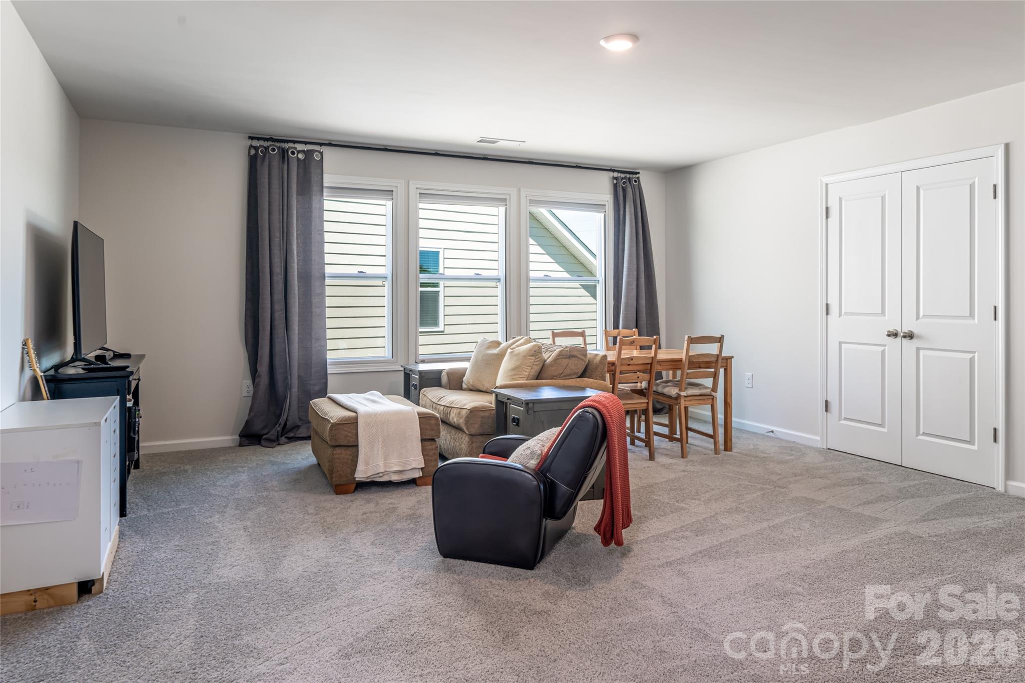 615 Fox Cove Road Hendersonville NC 28792