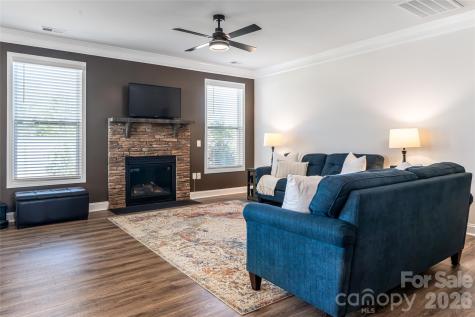615 Fox Cove Road Hendersonville NC 28792