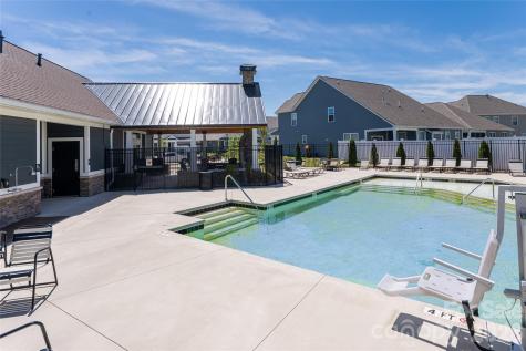 615 Fox Cove Road Hendersonville NC 28792