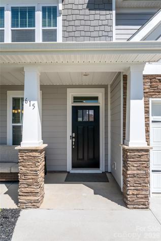 615 Fox Cove Road Hendersonville NC 28792