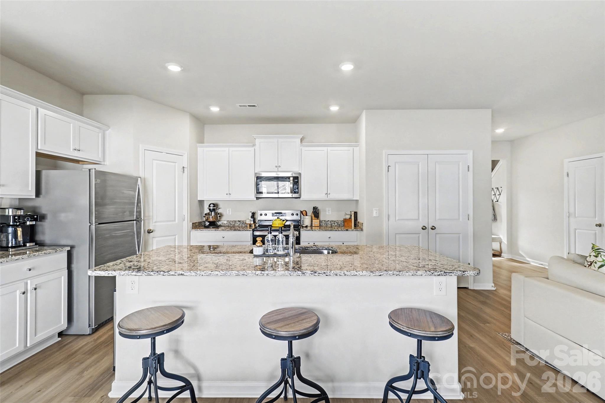2215 Transatlantic Avenue Charlotte NC 28215