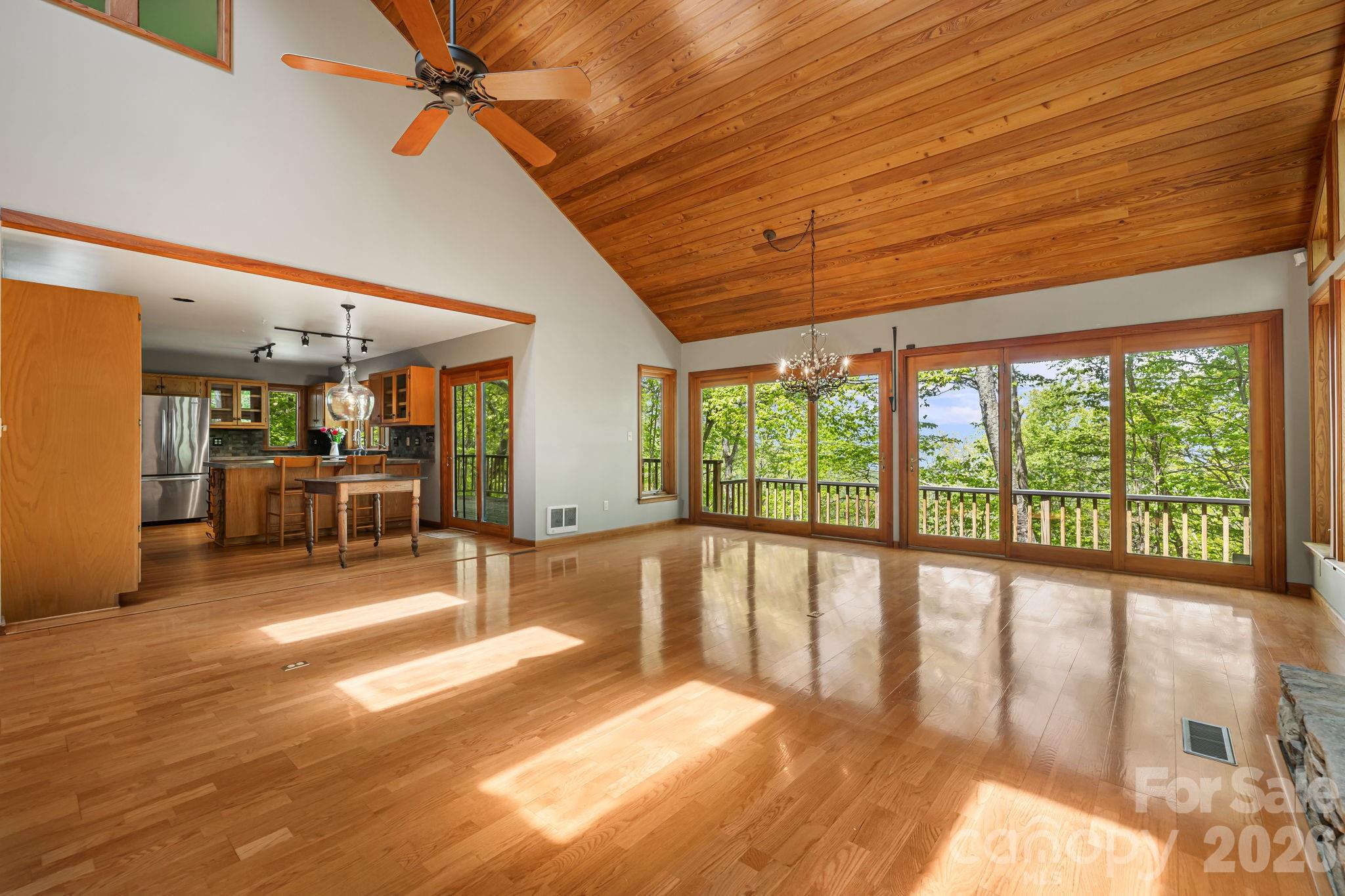 24 Smokey Road Asheville NC 28803