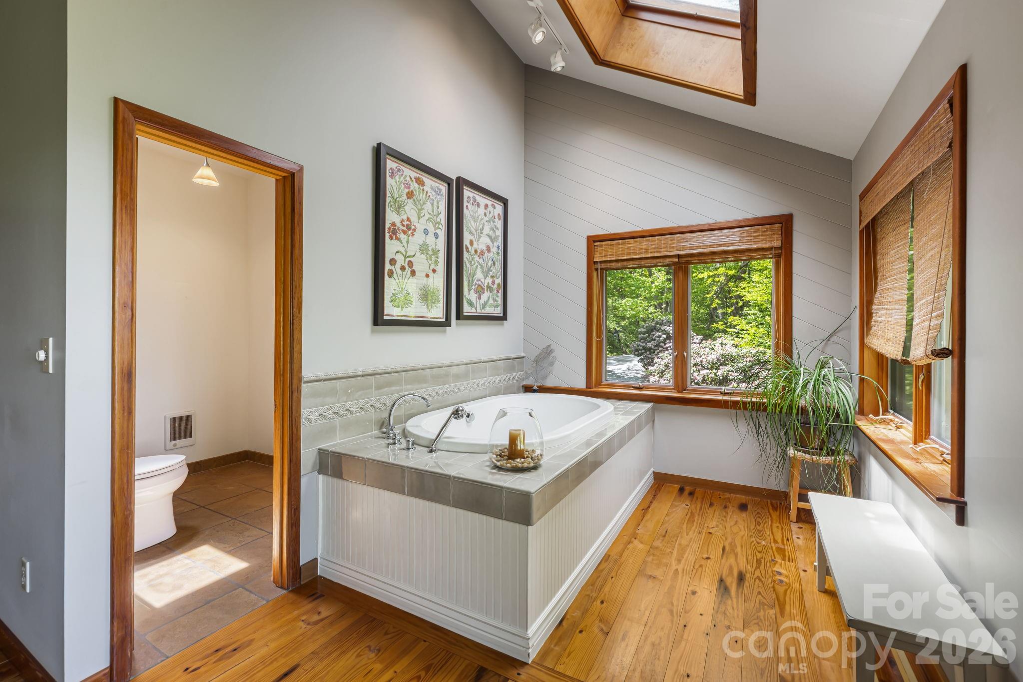 24 Smokey Road Asheville NC 28803