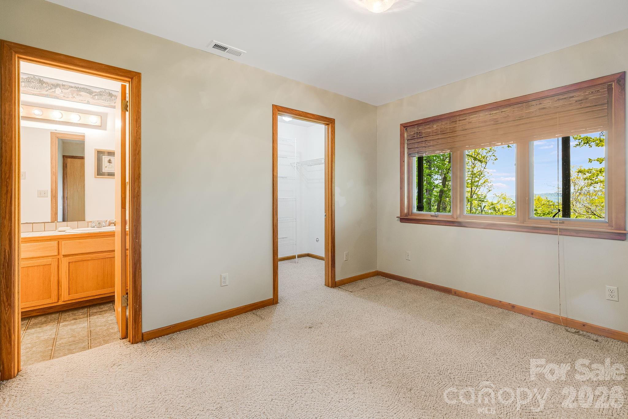 24 Smokey Road Asheville NC 28803