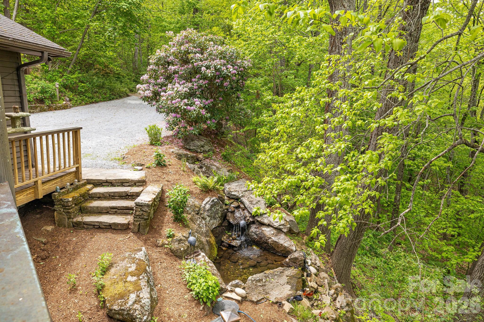 24 Smokey Road Asheville NC 28803