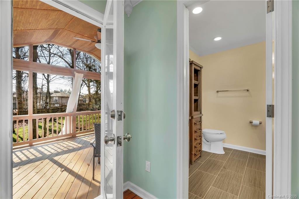 1528 Lumarka Drive Charlotte NC 28212