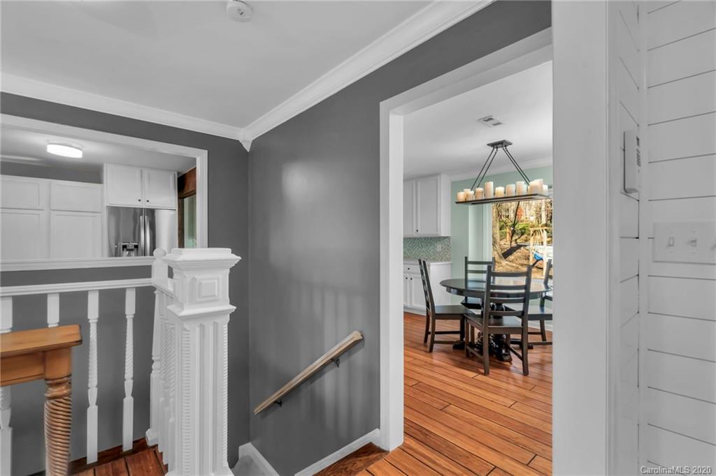 1528 Lumarka Drive Charlotte NC 28212