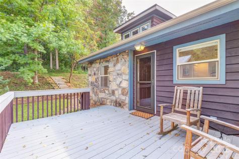 9 Koenig Way Asheville NC 28804