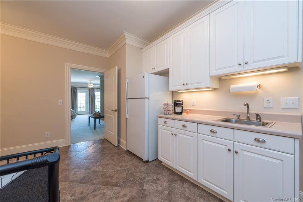 2086 Kings Manor Drive Matthews NC 28104