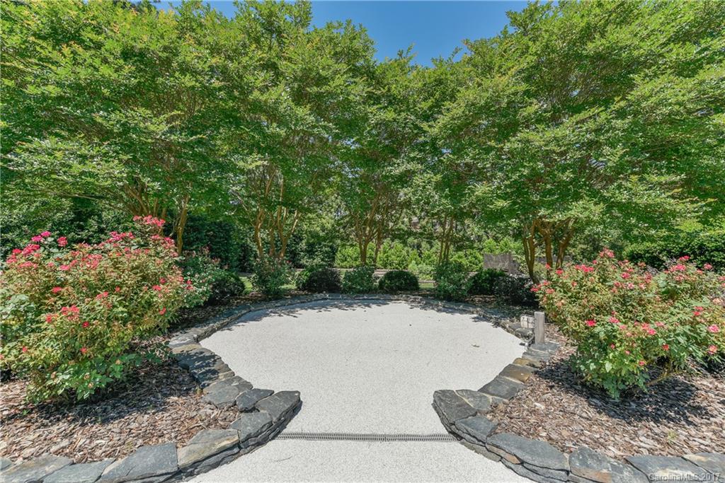 2086 Kings Manor Drive Matthews NC 28104