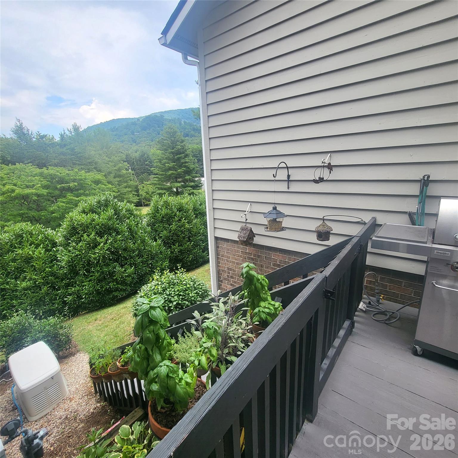35 Cedarcliff Circle Asheville NC 28803