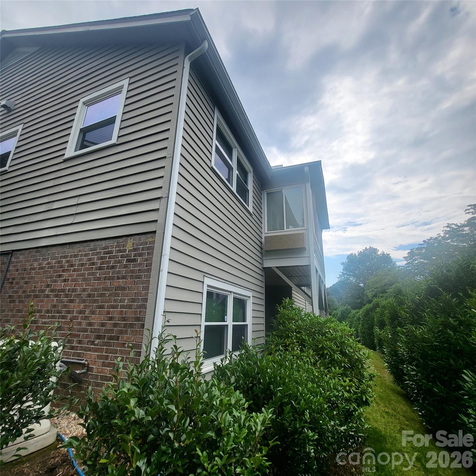 35 Cedarcliff Circle Asheville NC 28803