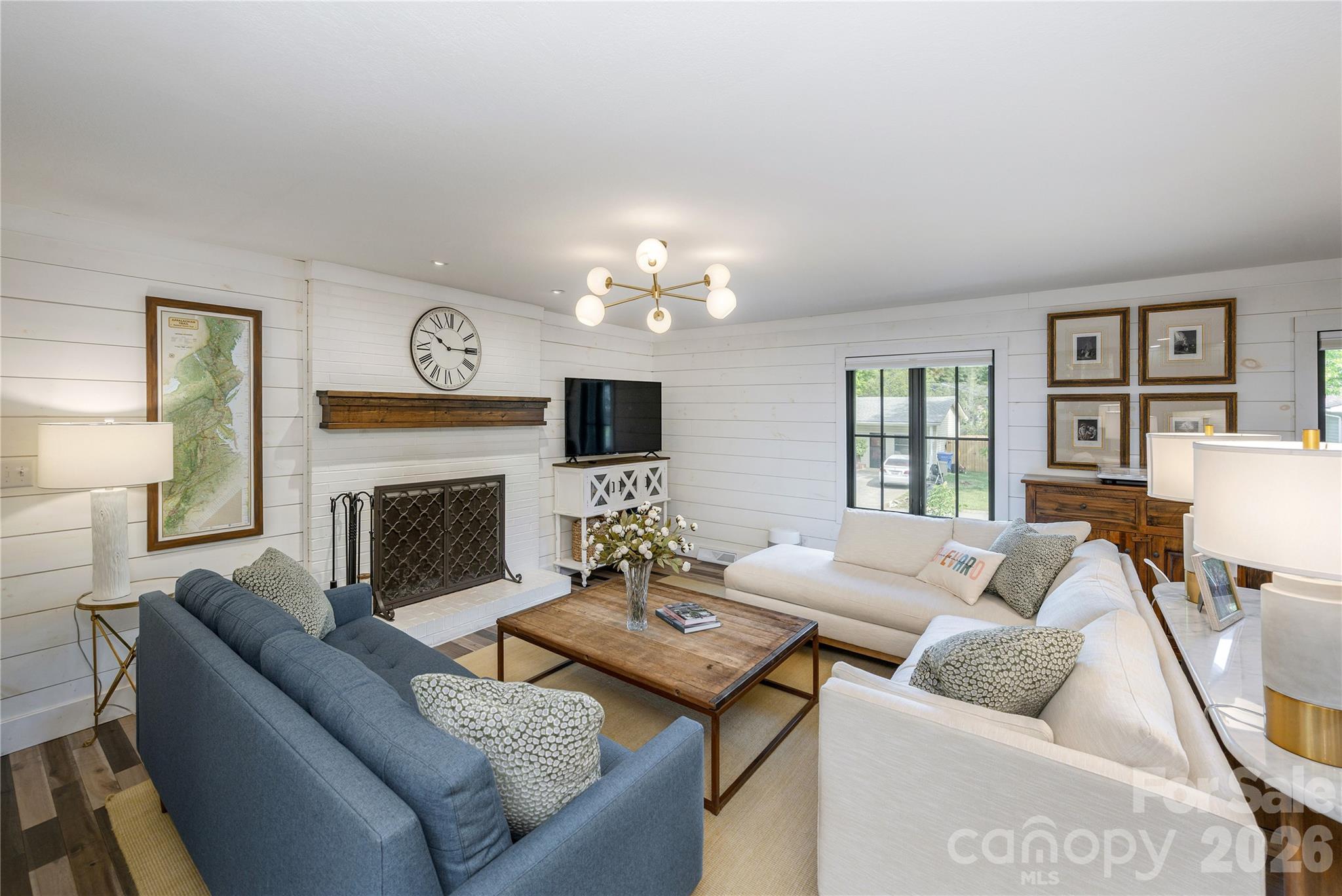 17 Grove Street Brevard NC 28712