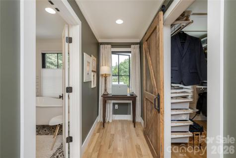 17 Grove Street Brevard NC 28712