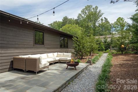 17 Grove Street Brevard NC 28712