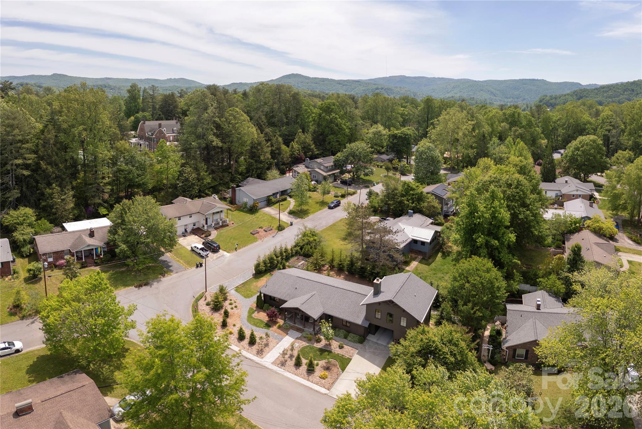 17 Grove Street Brevard NC 28712