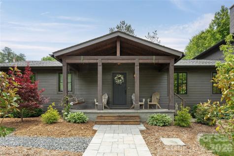 17 Grove Street Brevard NC 28712