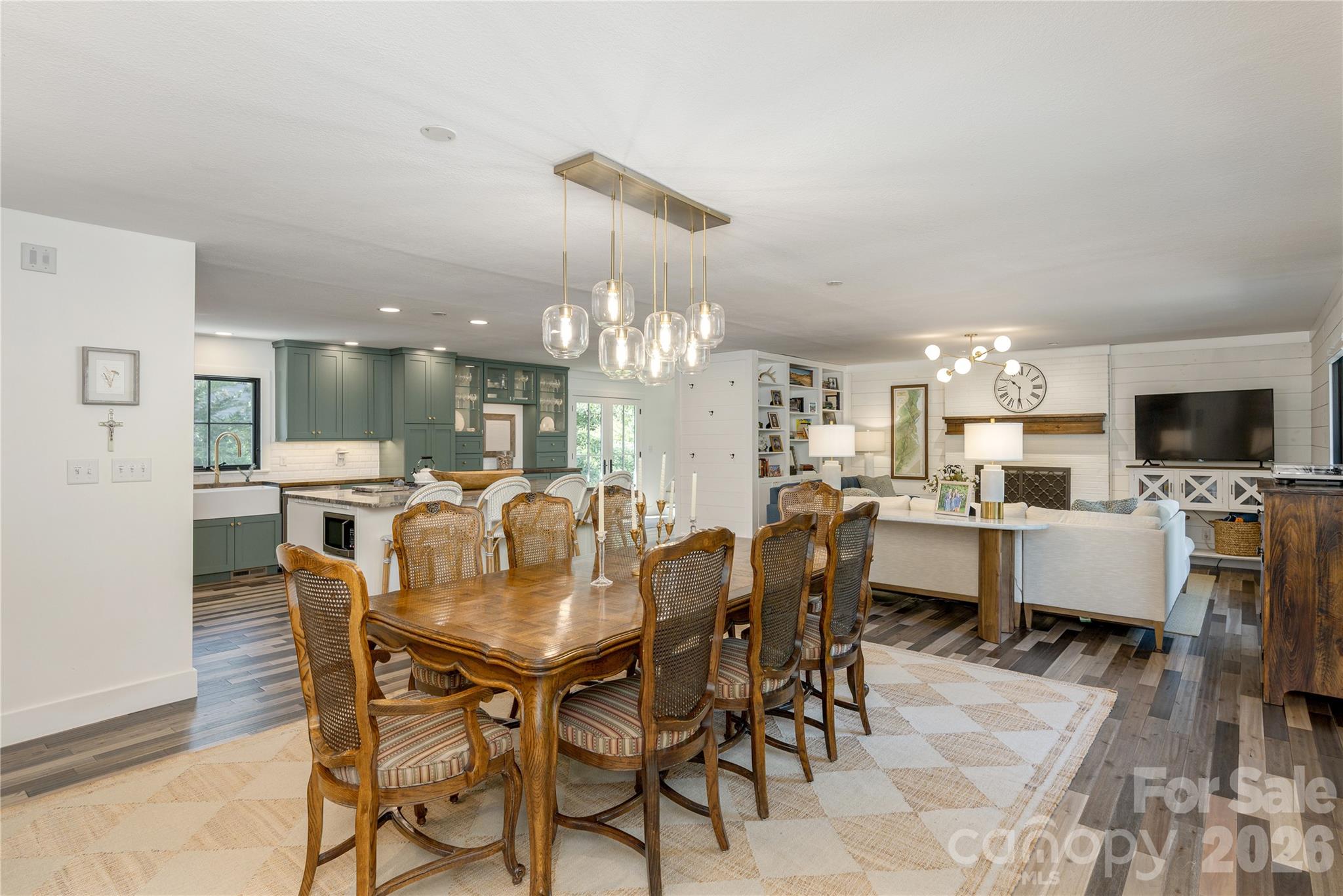 17 Grove Street Brevard NC 28712