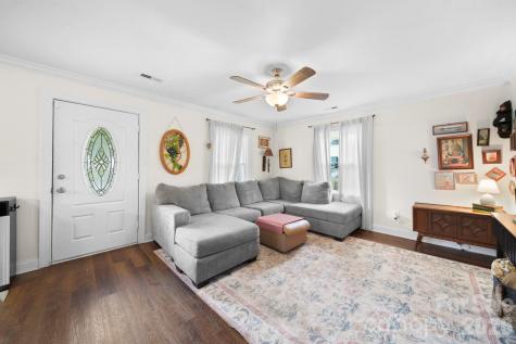 312 Cook Street Mooresville NC 28115