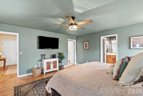 29 Muirfield Drive Arden NC 28704