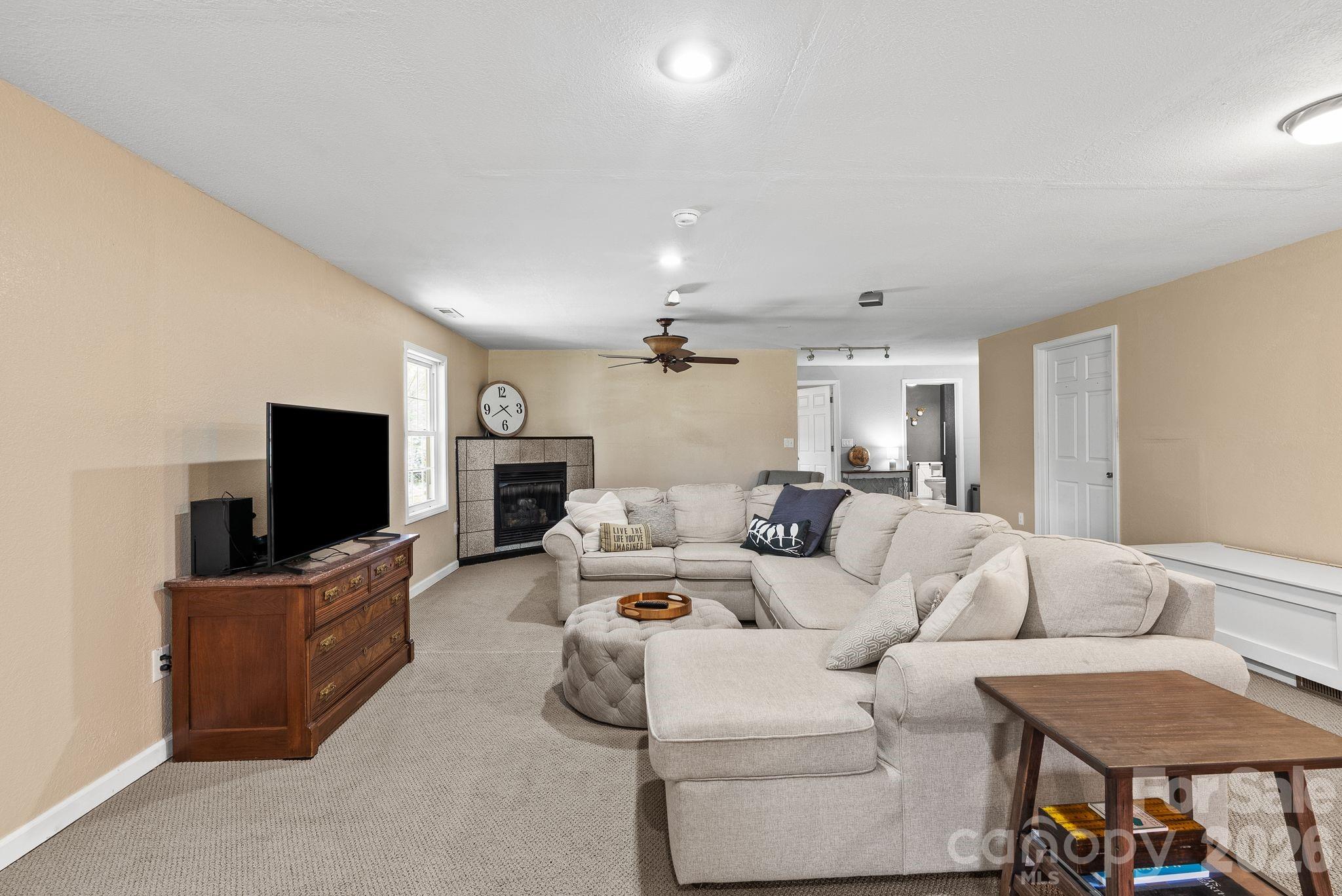 29 Muirfield Drive Arden NC 28704