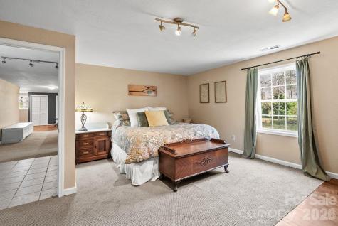 29 Muirfield Drive Arden NC 28704